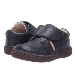 Livie & Luca Navy Maverick Shoe Size 10